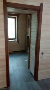 drewniane wykończenie wnętrz